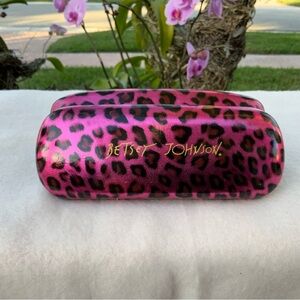 Betsey Johnson Vibrant Pink Leopard Glasses Case